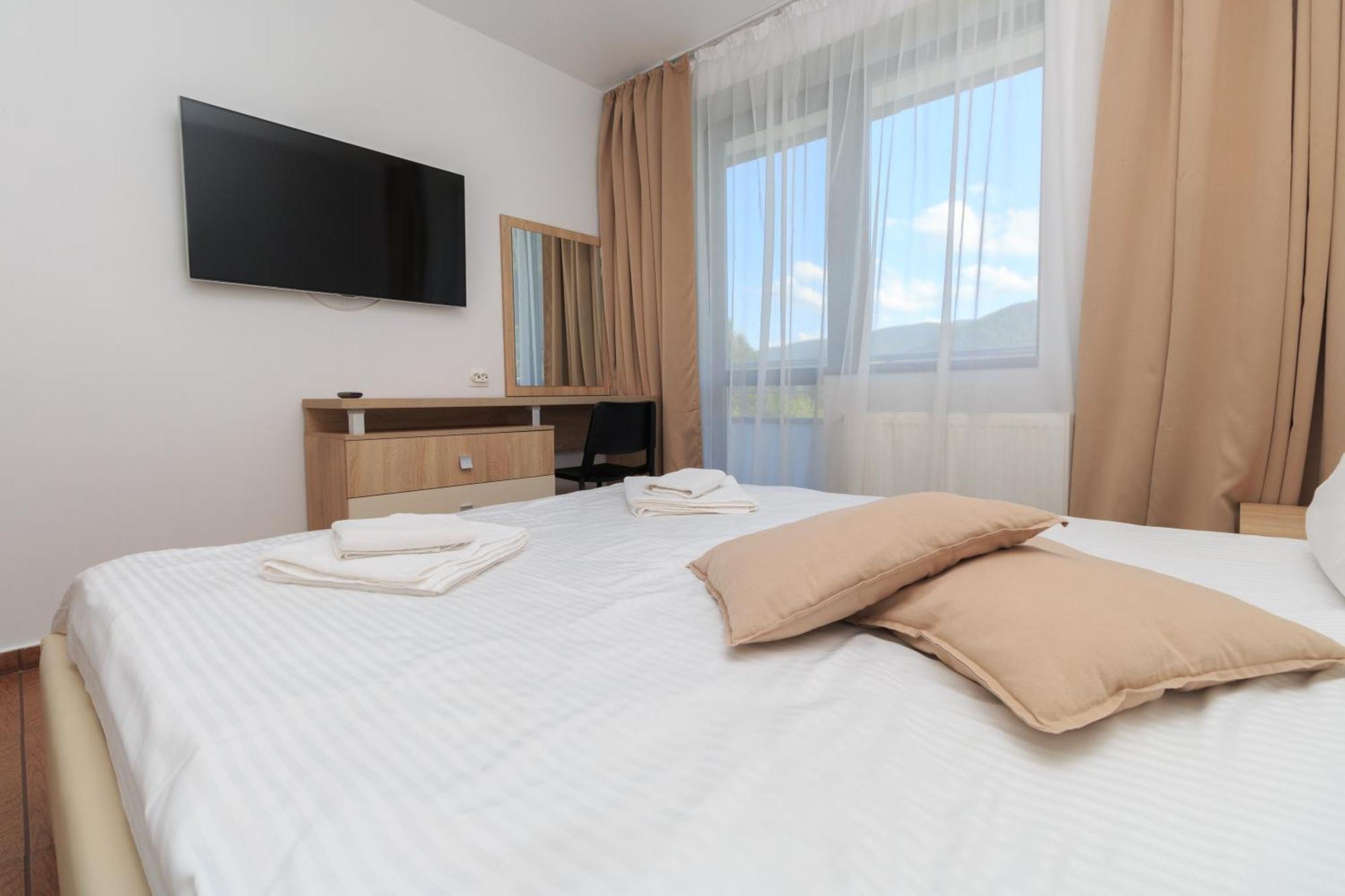 Relax View Ap With Private Parking Apartment Sinaia Exterior foto